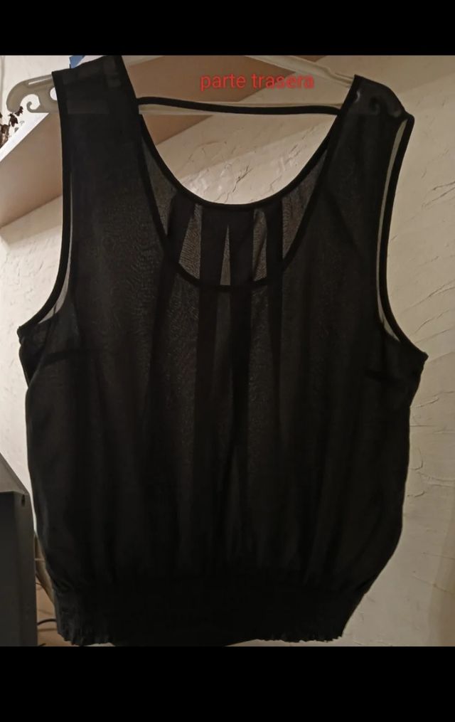 Blusa negra