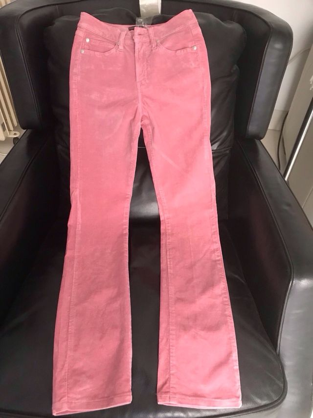 PANTALÓN ROSA DE PANA FINA HERMES GOVANTES