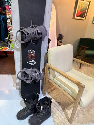 Tabla Snow Burton con fijaciones y botas 
