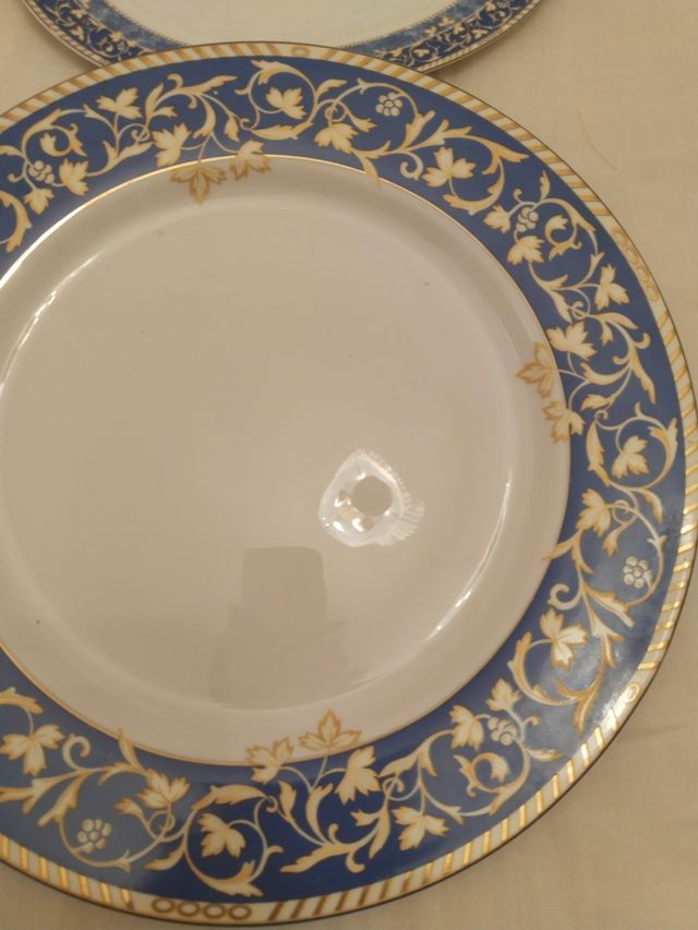 Cuatro fuentes para menaje