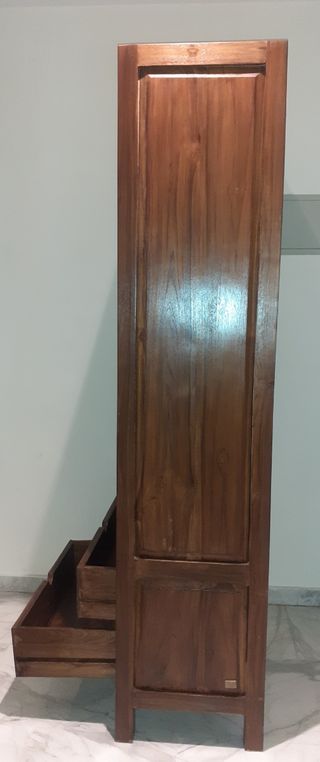 Mueble vitrina "BANAK"
