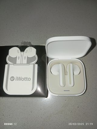 Auriculares nuevos bluetooth