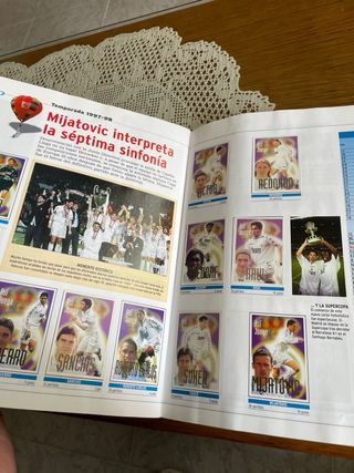 Lote de libros de la historia del Real Madrid 