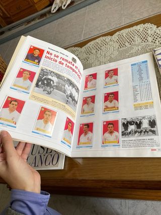 Lote de libros de la historia del Real Madrid 