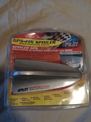Spoiler imitazione di antenna GPS tipo BMW