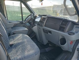 Furgoneta camper autocaravana Ford E-Transit 2010