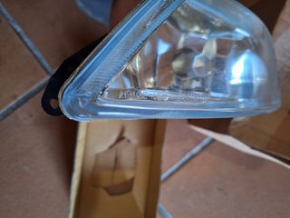 Luz derecha defensa delantera ford focus