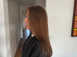Peluquera a domicilio .