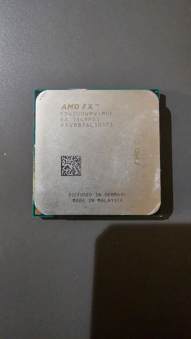 AMD FX 4300 SERIES