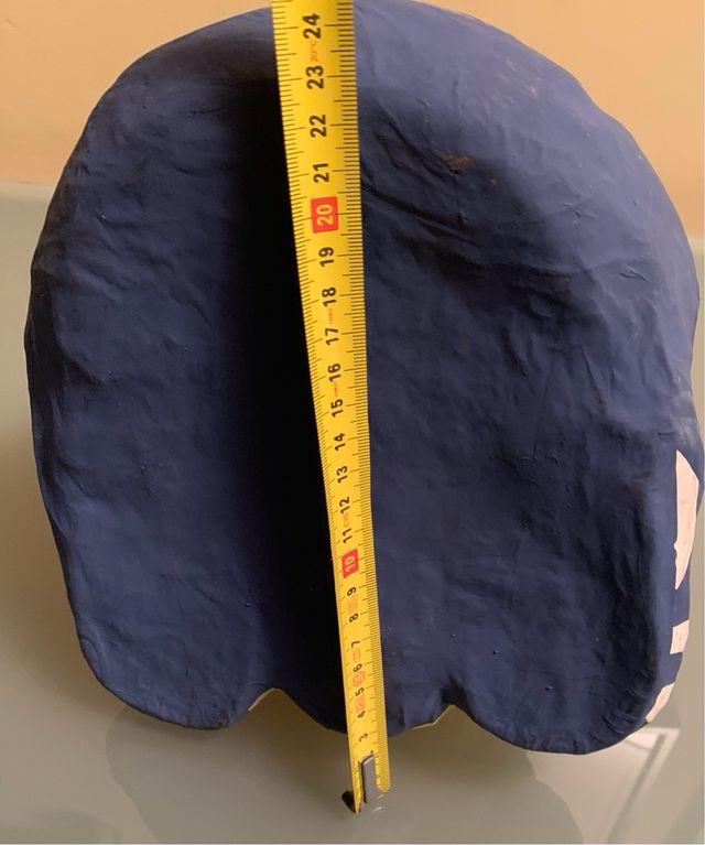 Oso grande hecho a mano con papel mache