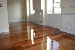 Lijado, Acuchillado y Reparación de parquet.