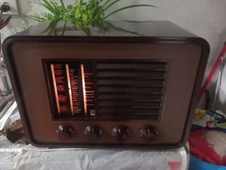 Radio antiga