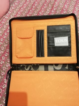 Portadocumentos tous 