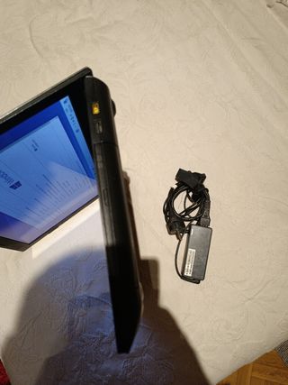 ORDENADOR PORTÁTIL LENOVO G500