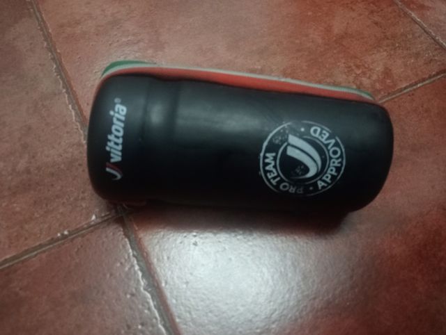 Bote herramientas bicicleta