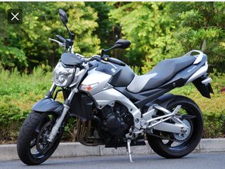 Suzuki gsr 600cc