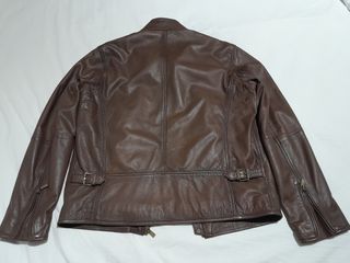 Cazadora de piel Massimo Dutti marrón talla M