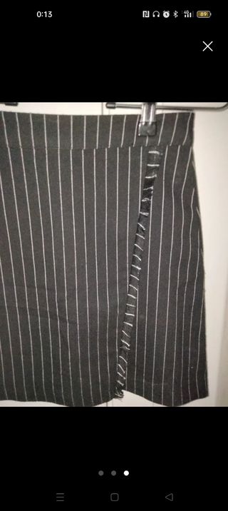 Falda corta raya diplomatica