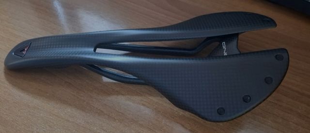 Sella Astute One Ferrari