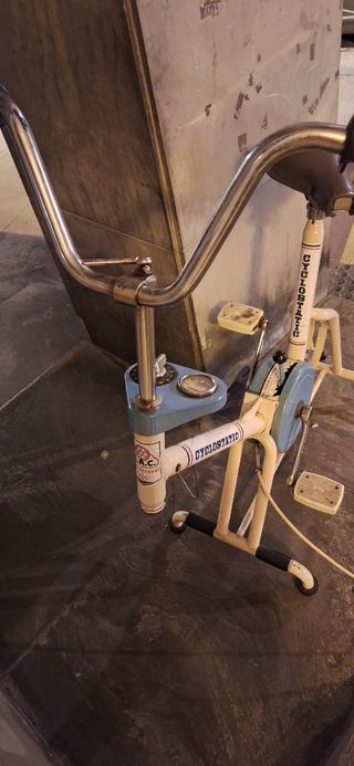 Bicicleta estática Cyclostatic