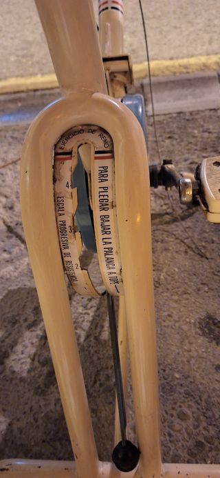 Bicicleta estática Cyclostatic