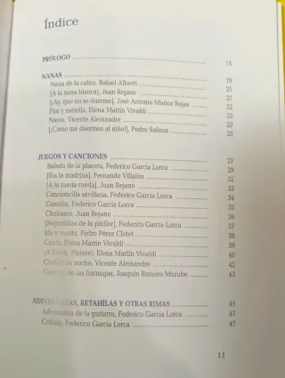 Hoy son flores azules. Mañana serán miel