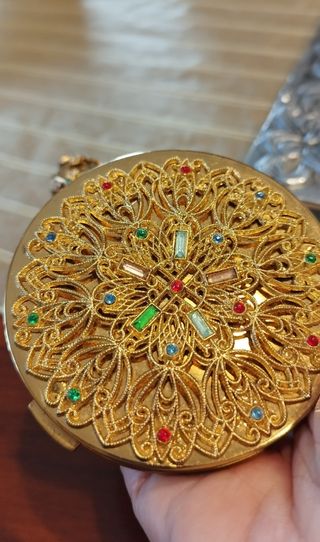 Conjunto maquillaje años 40