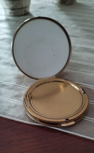 Conjunto maquillaje años 40