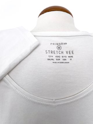 Camiseta Blanca Cuello en V || XL-2XL (42-44)