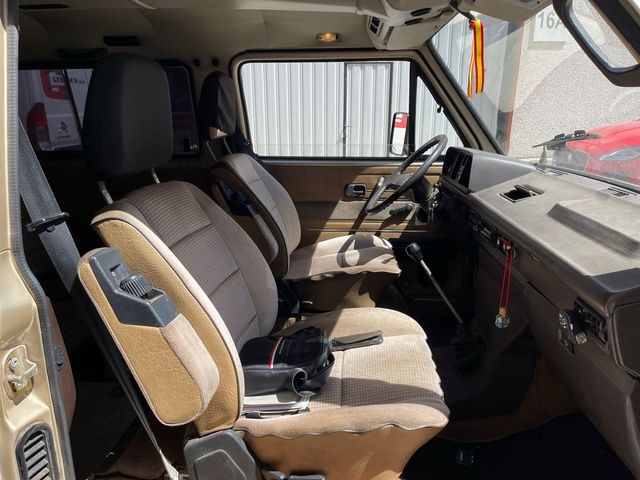 VOLKSWAGEN T3 2.1 CARAVELLE cambio por cabrio.