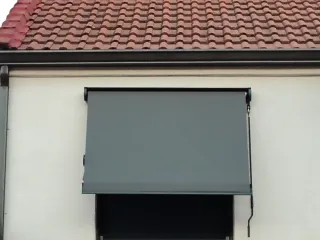 Toldo cofre ventana 20% descuento