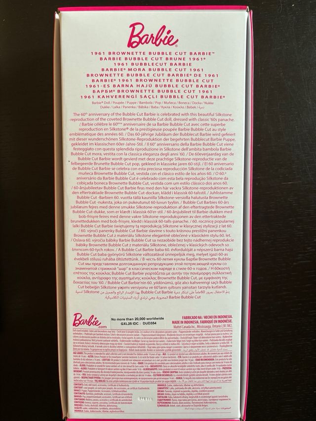 Barbie Silkstone “1961 Brownette Bubble Cut”