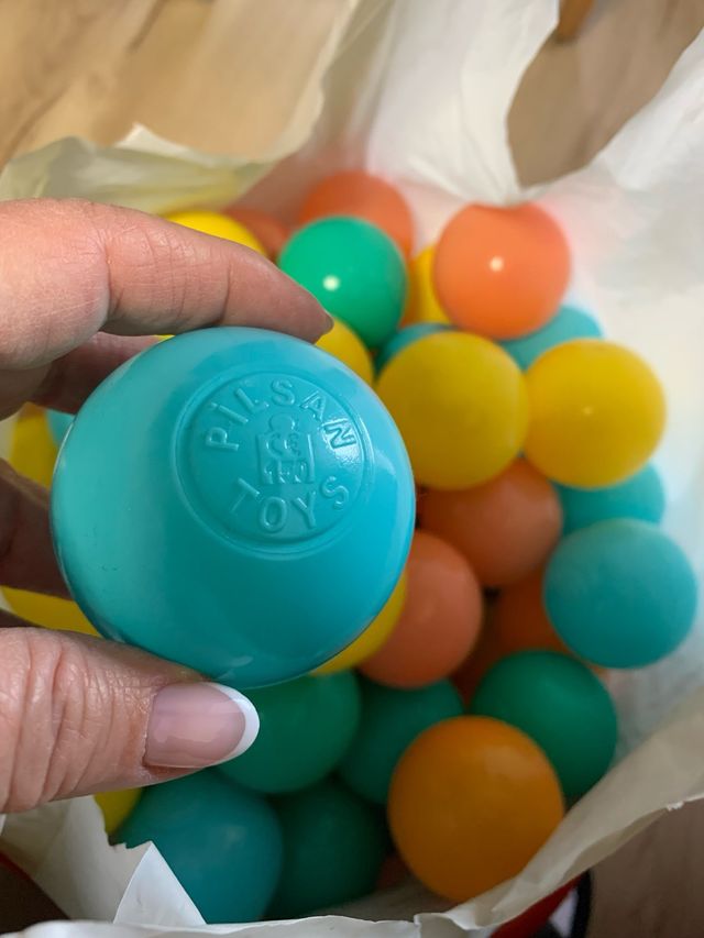 bolas 100 de plástico para niños