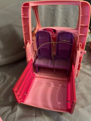 Camper Barbie 2012