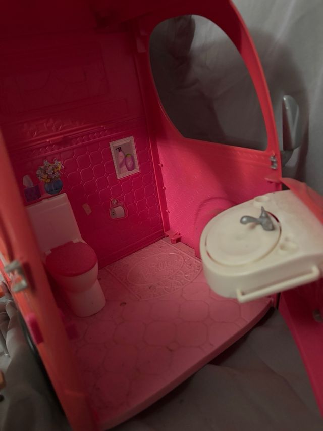 Barbie Camper Pop-Up 2014