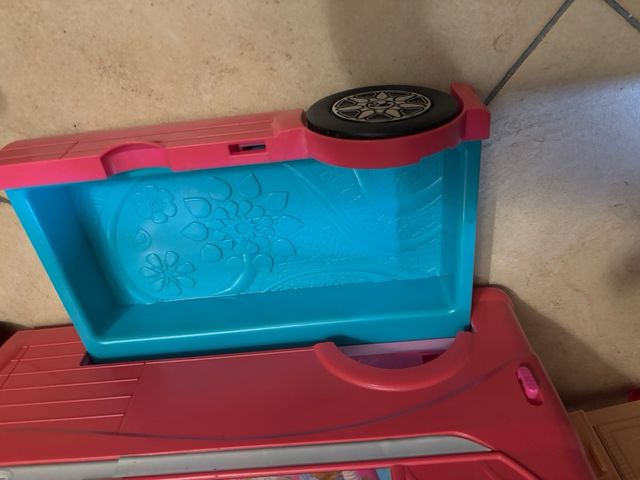 Barbie Camper Pop-Up 2014