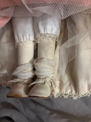 Bambola in porcellana - Abito Rosa/panna