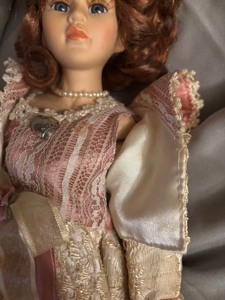 Bambola in porcellana - Abito Rosa/panna