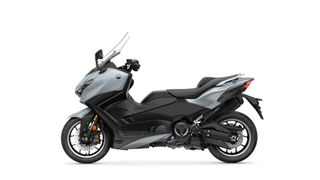 YAMAHA TMAX Tech MAX nueva 2025