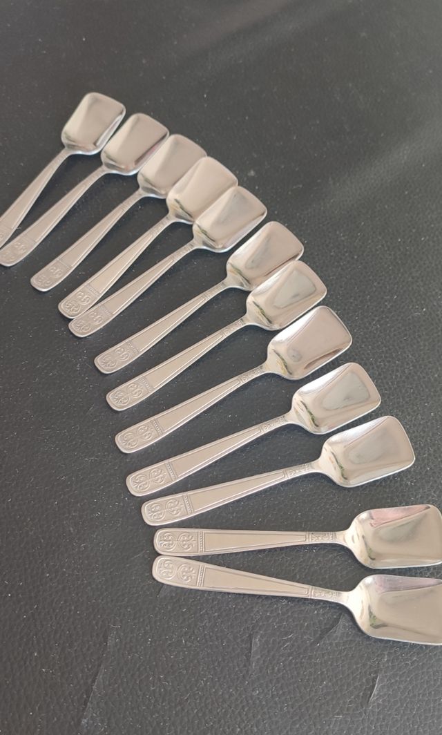 Cucchiaini vintage da dessert 