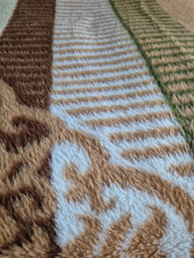 Manta cama individual. Martí Moltó