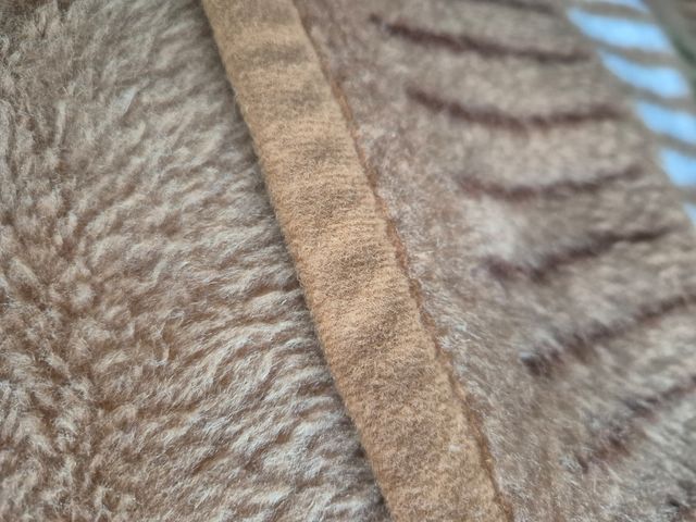 Manta cama individual. Martí Moltó