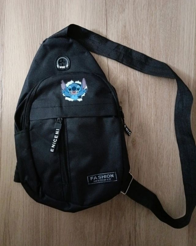 Bandolera Stich. Unisex