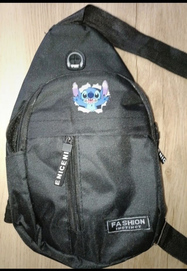 Bandolera Stich. Unisex