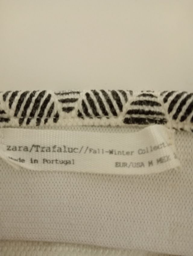 Falda estampada de Zara talla M