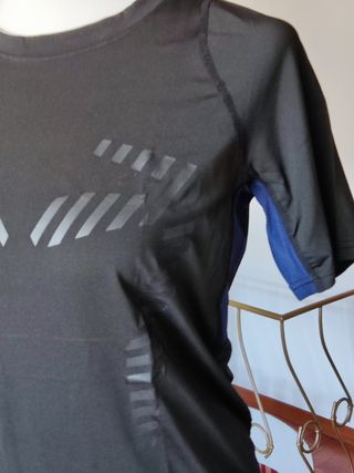 Maglietta uomo sportiva nera e blu. AMZ Sport. L