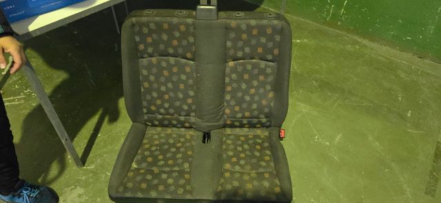 Asiento doble Mercedes Vito.
