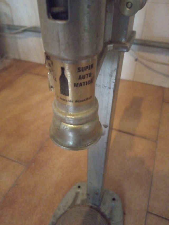 Tappatrice a colonna