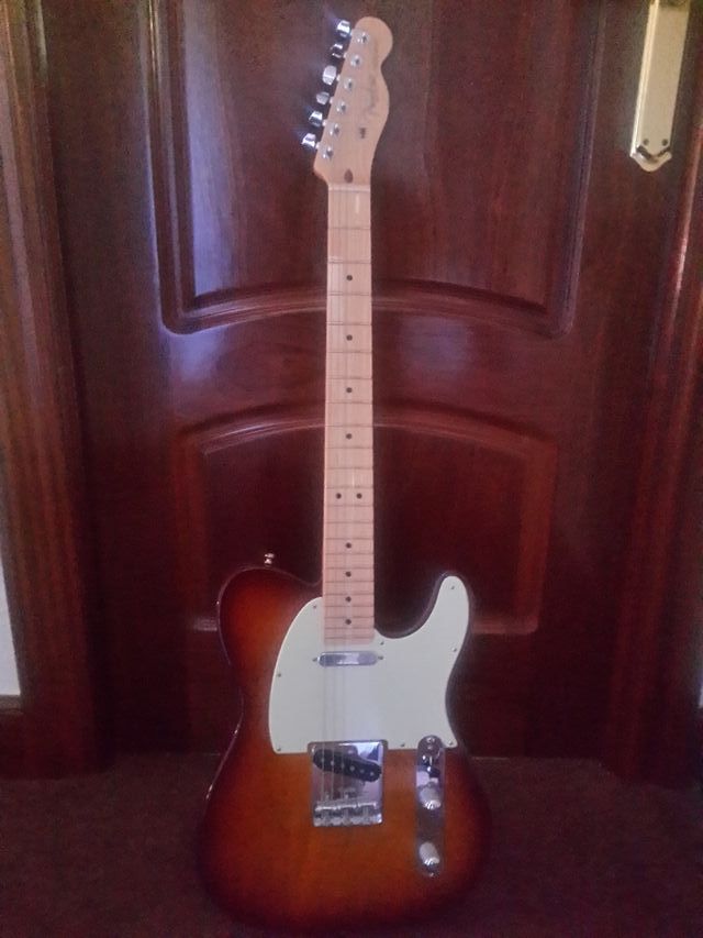 Fender Telebration Empress Telecaster 60º 6.000€