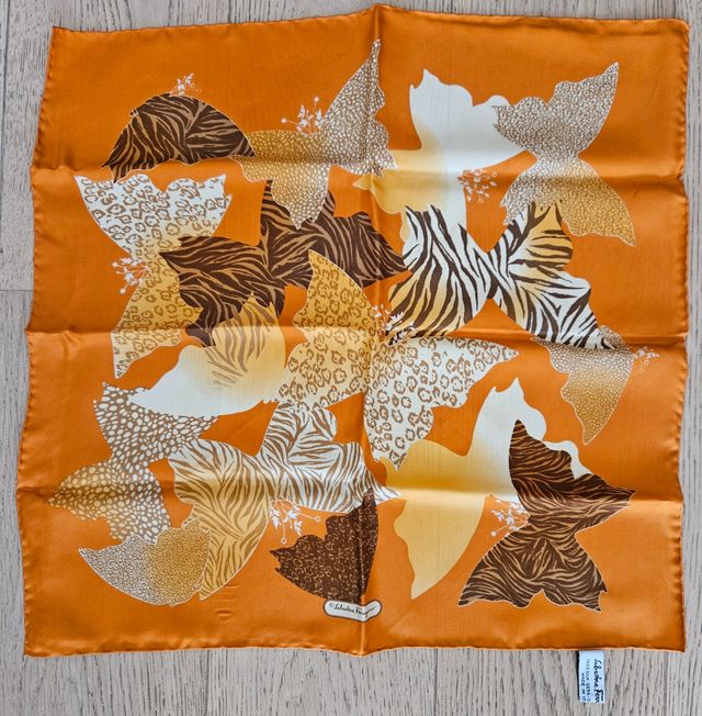 Pañuelo Salvatore Ferragamo